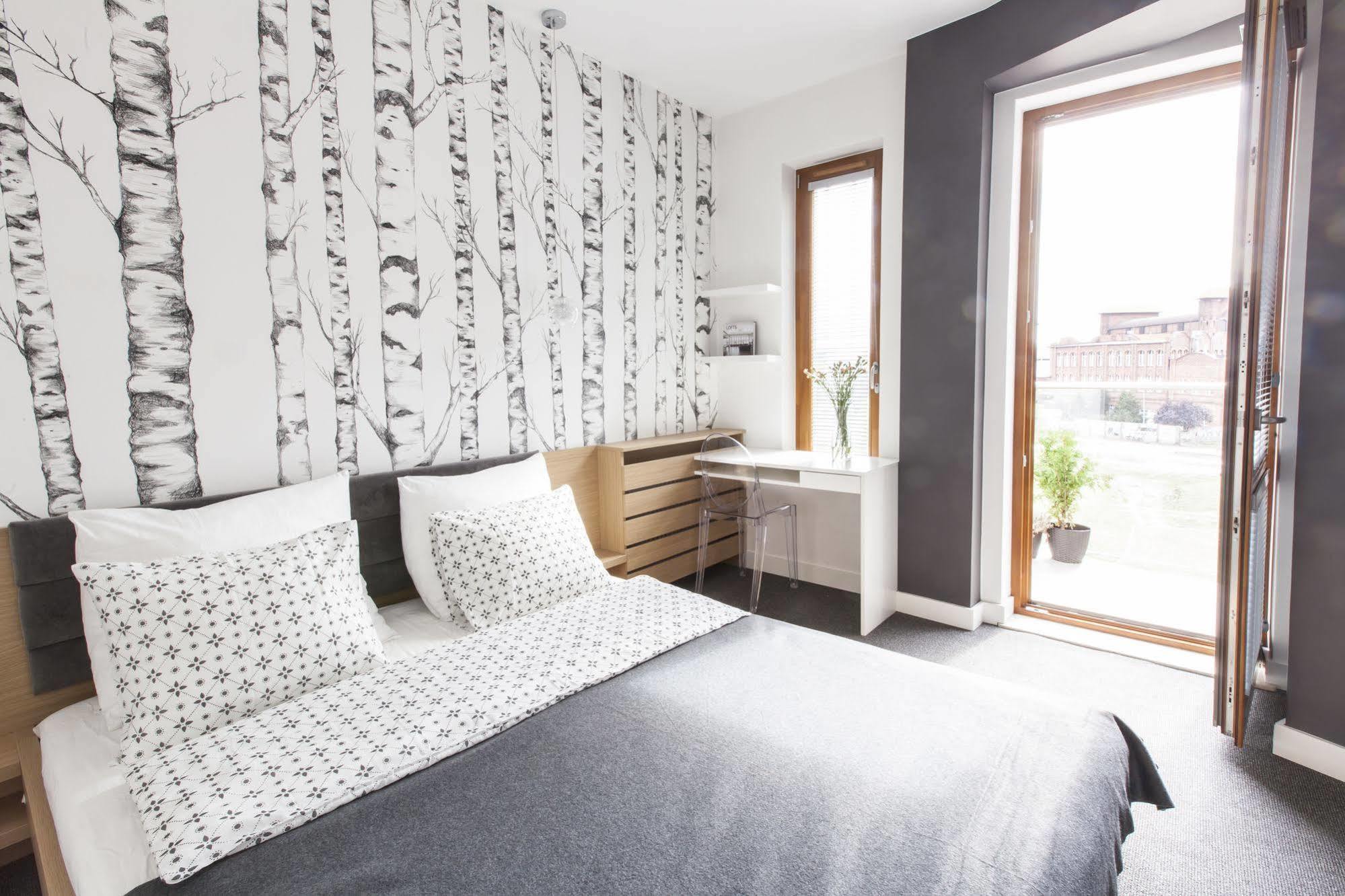 Homewell Apartments Stare Miasto Posen Exterior foto