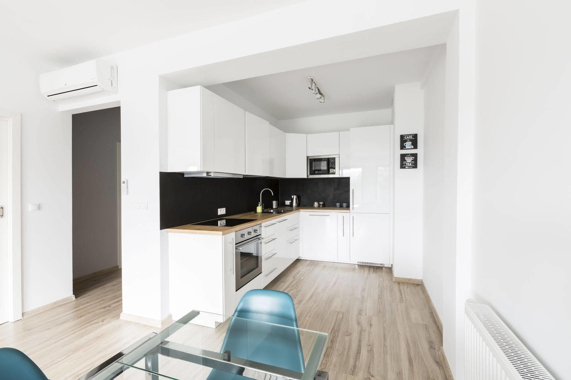 Homewell Apartments Stare Miasto Posen Exterior foto
